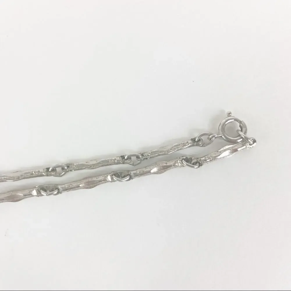 Vintage Avon Silver Tone Necklace